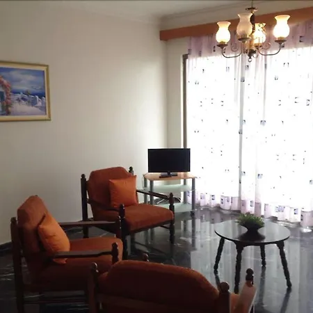 Yiannis Apartment
