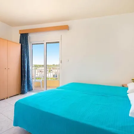 Apartment Yiannis Faliraki